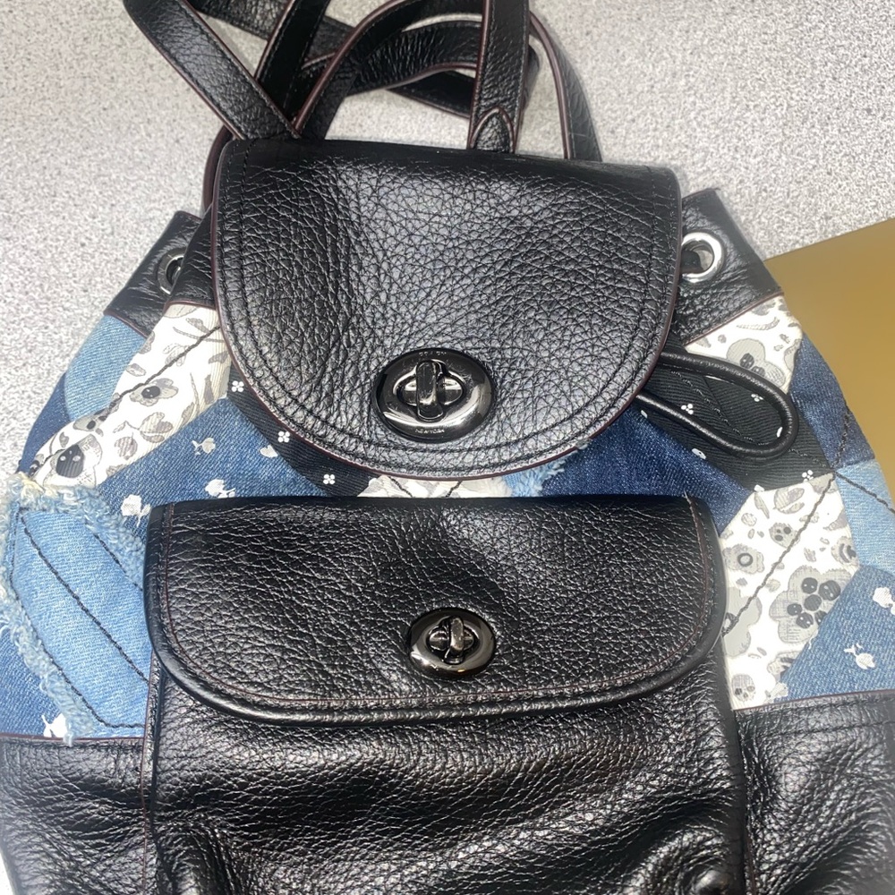 Coach Canyon Denim Patchwork Backpack EUC - Picture 11 of 15